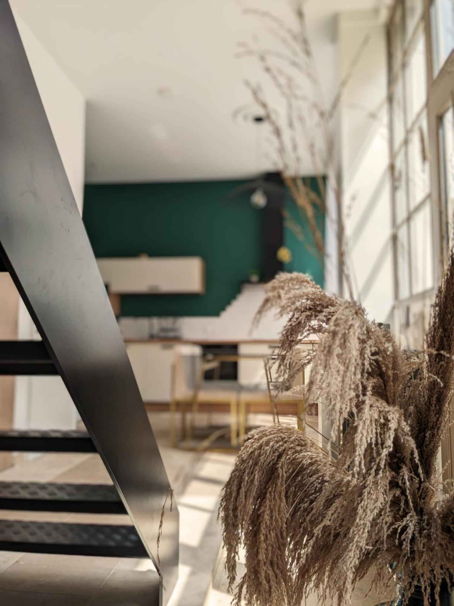 第戎Le Loft Rousseau公寓 外观 照片